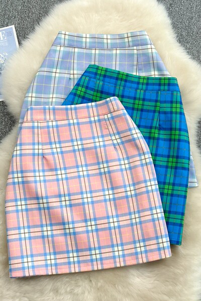 Lühike kõrge vöökohaga naiste seelik – kolme värvi