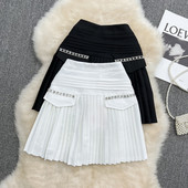 Naiste plisseeritud seelik kõrge vöökoha ja dekoratiivkividega