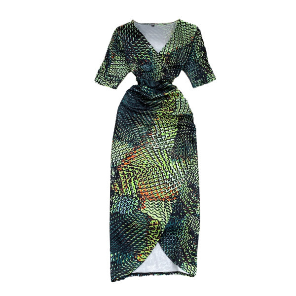 Rochie de dama de lungime medie si decolteu adanc