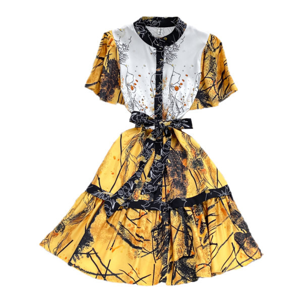 Värviline kleit ovaalse kaelusega