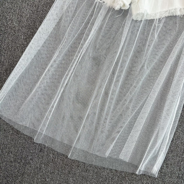 Naiste valget värvi tülliga seelik/püksid