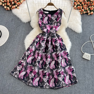 Värviline rihmadega kleit