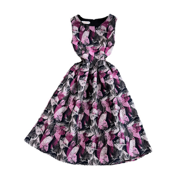 Värviline rihmadega kleit