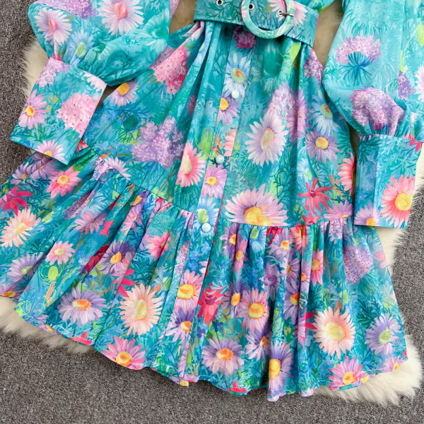 Lillemotiividega kevadkleit naistele