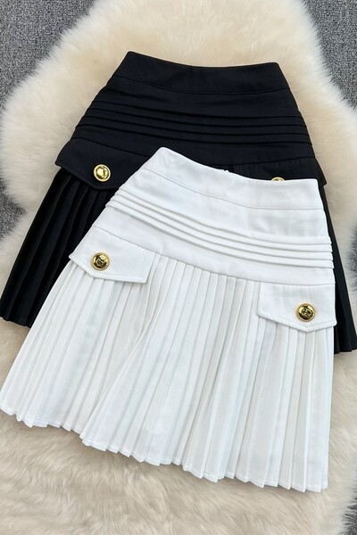 Uus mudel nööpidega seelik