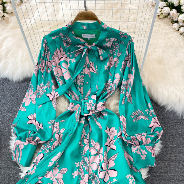 Rochie de dama model nou cu curea si model floral