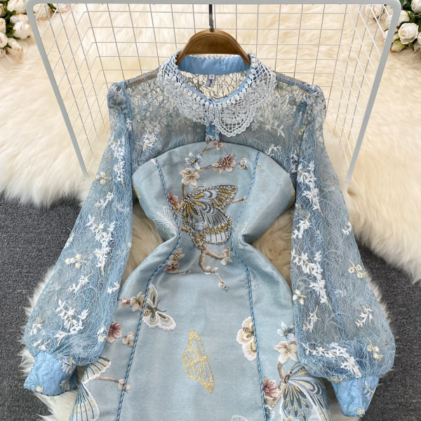 Rochie de dama cu broderie si dantela - culoare albastra