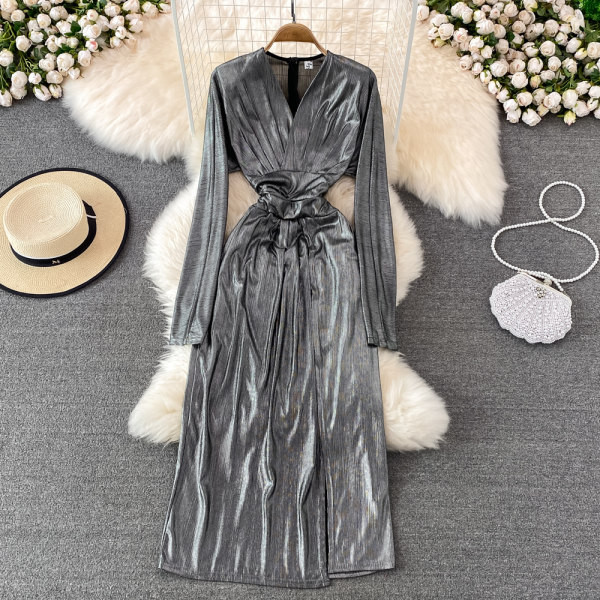 Uue mudeli mitmes värvitoonis spits-kaelusega naiste kleit