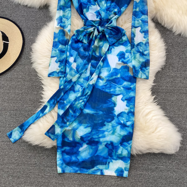 Naiste kleit vöökohal paelaga - sinine värv