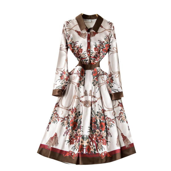 Naiste pikk kleit klassikalise kraega