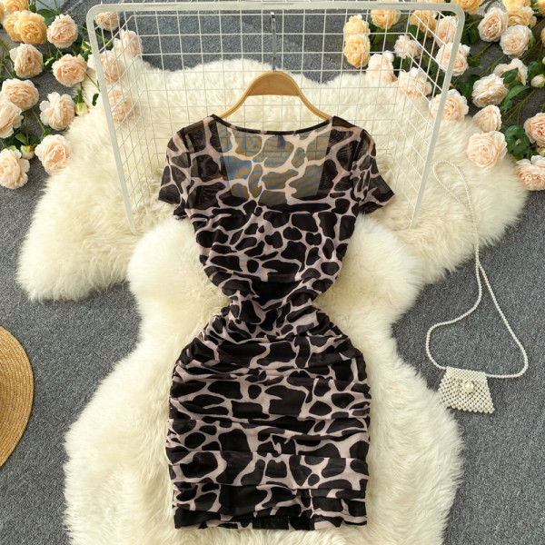 Naiste vabaaja lühike kandilise kaelusega kleit