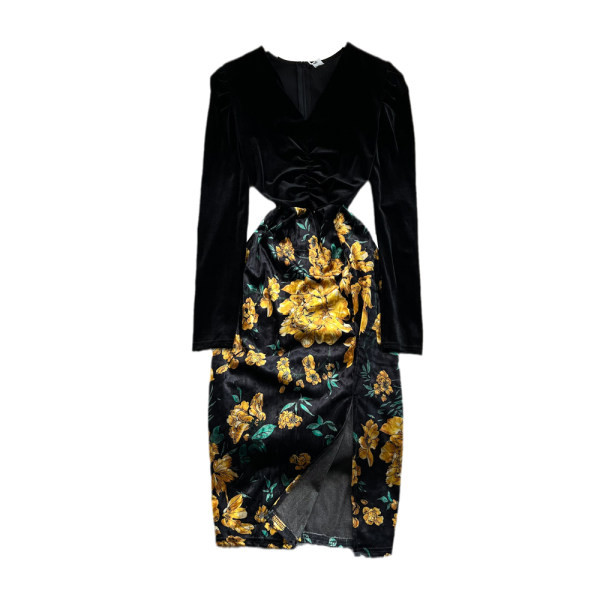 Naiste sametkleit värvilise seelikuga