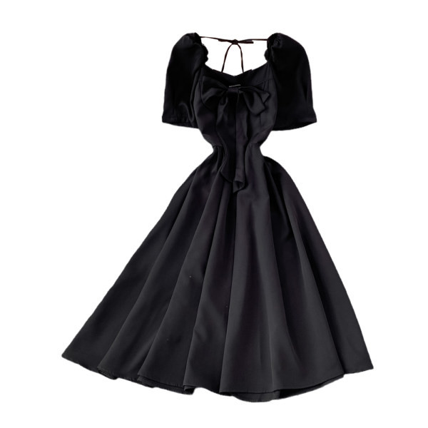 Naiste kleit lühikeste varrukate ja paelaga