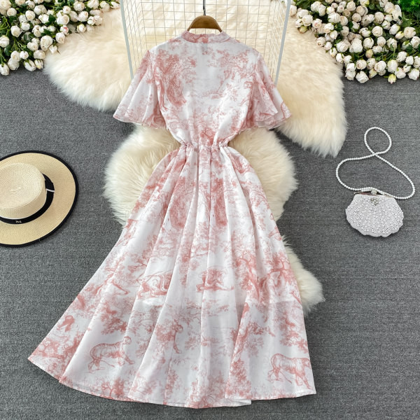 Naiste pikk kleit voodri ja vöökoha lipsudega