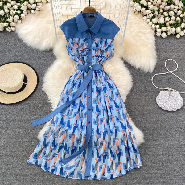 Sinine vööga suvekleit