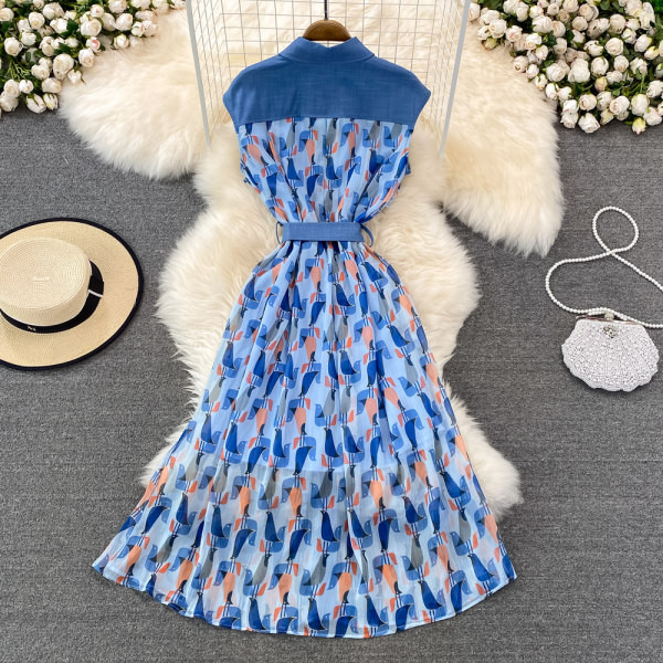 Sinine vööga suvekleit