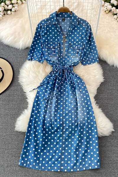 Tõmblukuga vabaaja kleit