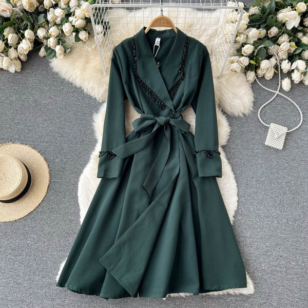 Γυναικείο ρετρό φόρεμα με ζώνη πολλών χρωμάτων