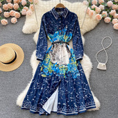 Naiste vabaaja kleit vöö ja pikkade varrukatega