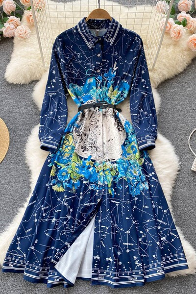 Naiste vabaaja kleit vöö ja pikkade varrukatega