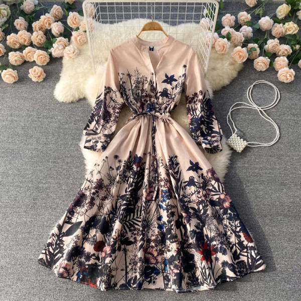 Naiste särk tüüpi kleit aplikatsiooni ja vöökoha lipsudega