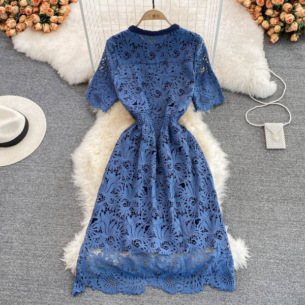 Rochie de dama cu dantela albastra