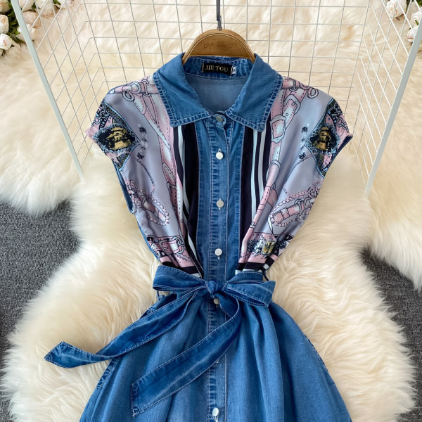 Naiste retro kleit klassikalise kraega