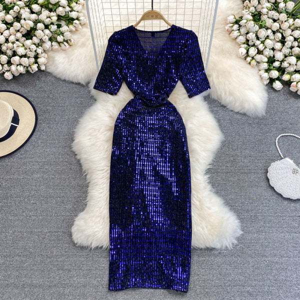 Moodne naiste kleit litrite ja lühikeste varrukatega