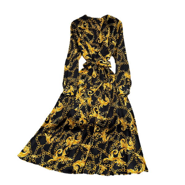 Kevadise lõikega värvilise mustriga kleit