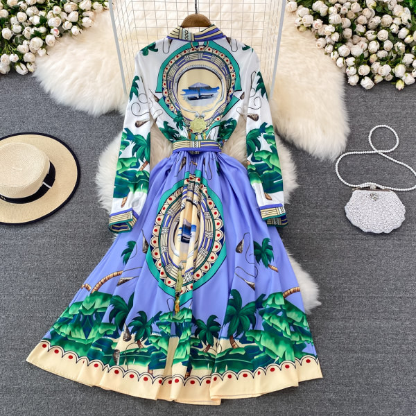 Värvilise mustriga kevadkleit - lõikega mudel