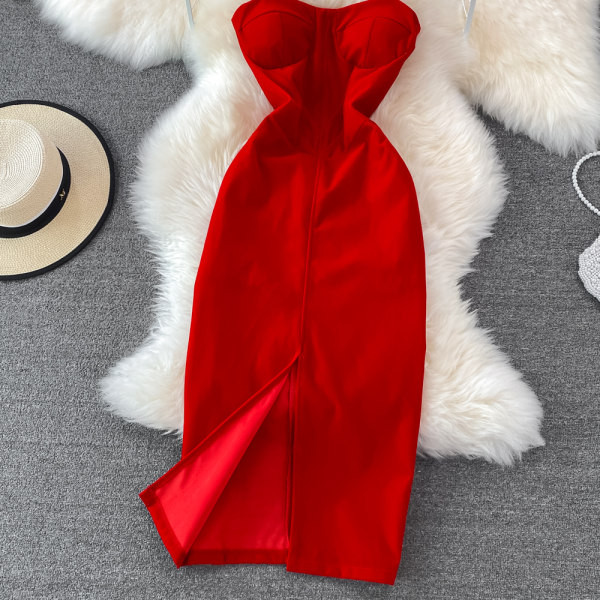 Naiste elegantne kleit reguleeritavate lipsudega