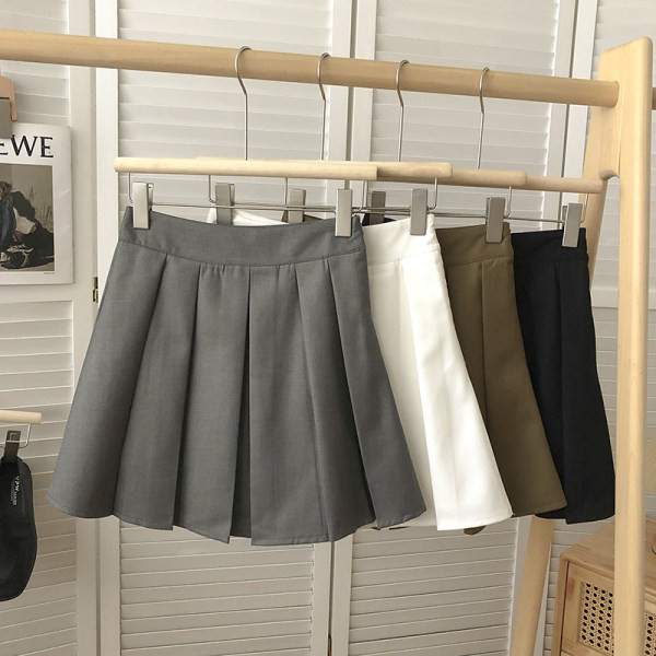 Lühike plisseeritud seelik mitmes värvitoonis