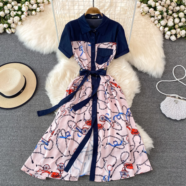 Kahes värvitoonis stiilne naiste nööpidega kleit