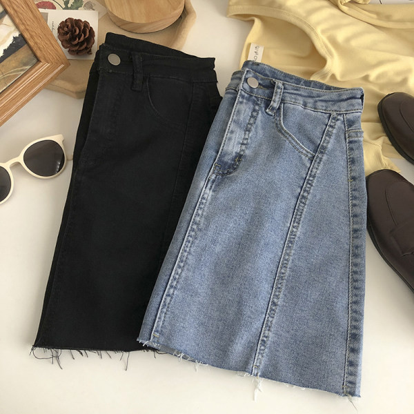 Κοντή τζιν φούστα με τσέπες