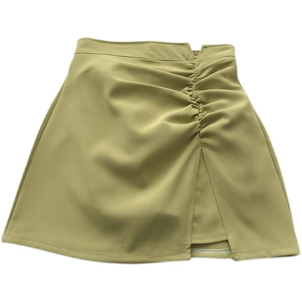 Naiste seelik volditud osa ja kõrge vöökohaga