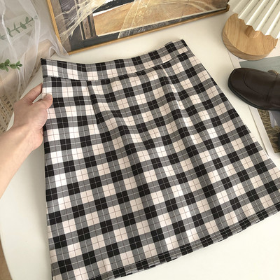 Lühike kõrge vöökohaga naiste ruuduline seelik