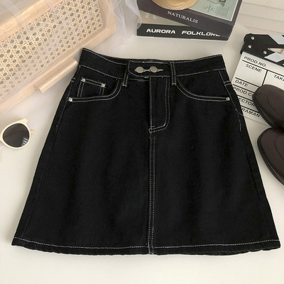 Naiste teksaseelik tavaline sirge mudel