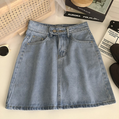 Naiste teksaseelik tavaline sirge mudel