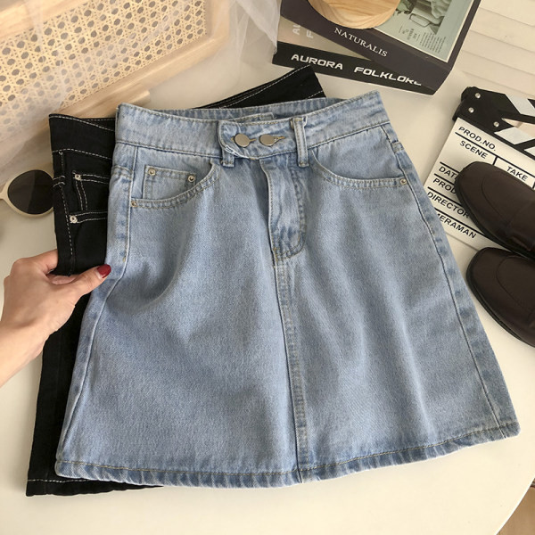 Naiste teksaseelik tavaline sirge mudel