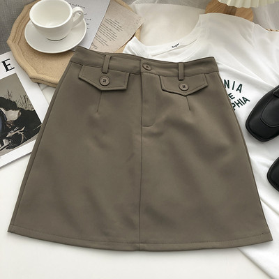 Κοντή φούστα με κουμπί