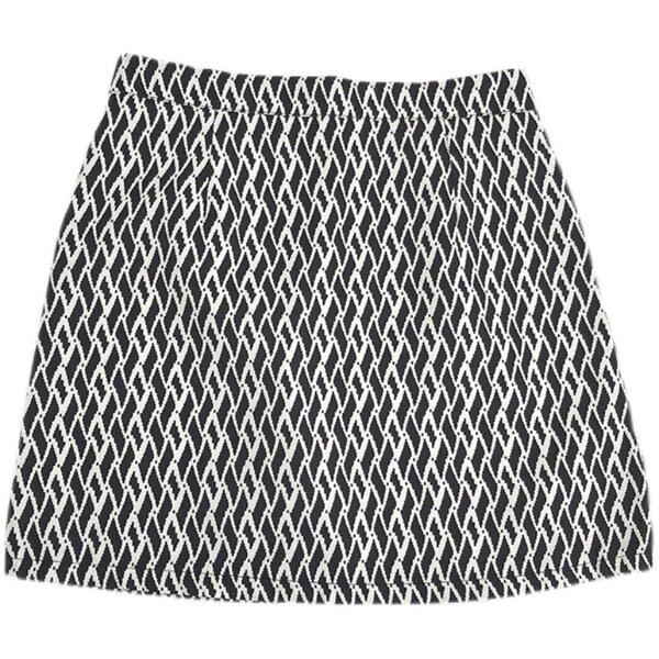 Lühike värvilise mustriga vabaaja seelik