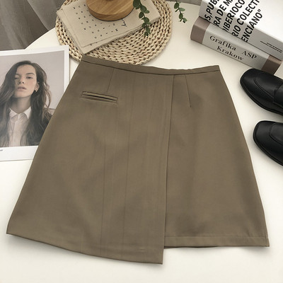 Naiste seeliku sirge kõrge vöökohaga mudel