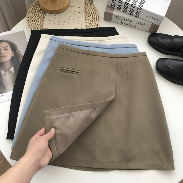 Naiste seeliku sirge kõrge vöökohaga mudel