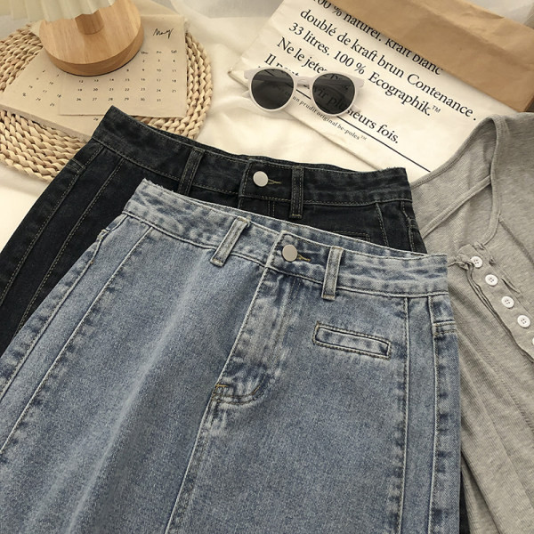 Naiste teksaseelik nööbiga