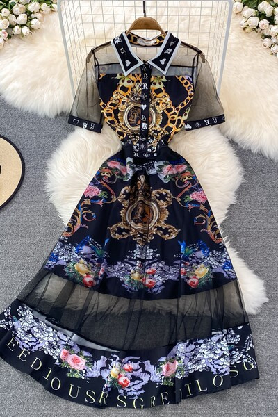 Rochie moderna de dama cu model cu model si piese din tul