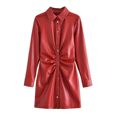 Naiste punaste nööpidega nahast kleit
