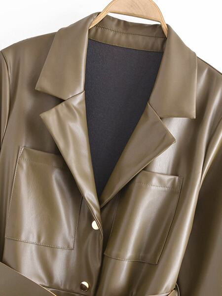 Naiste nahast kleit vöörihma ja nööpidega