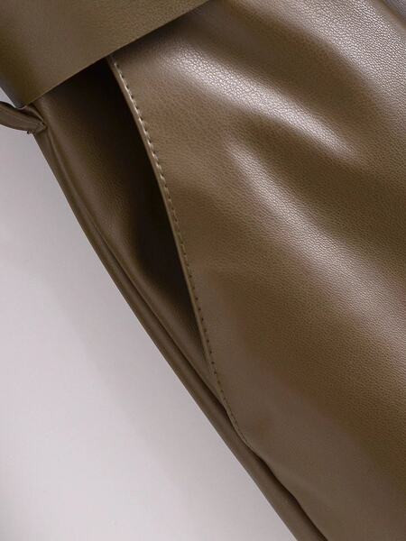 Naiste nahast kleit vöörihma ja nööpidega