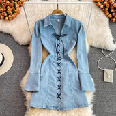 Naiste lühike lipsudega teksakleit