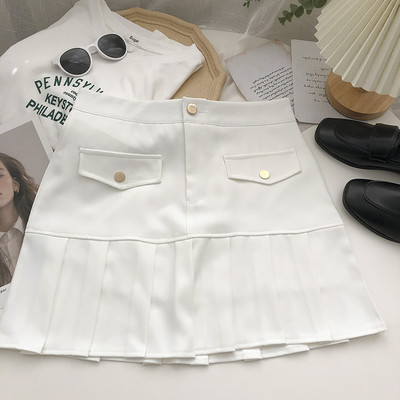 Lühike kolme värvi nööpidega seelik